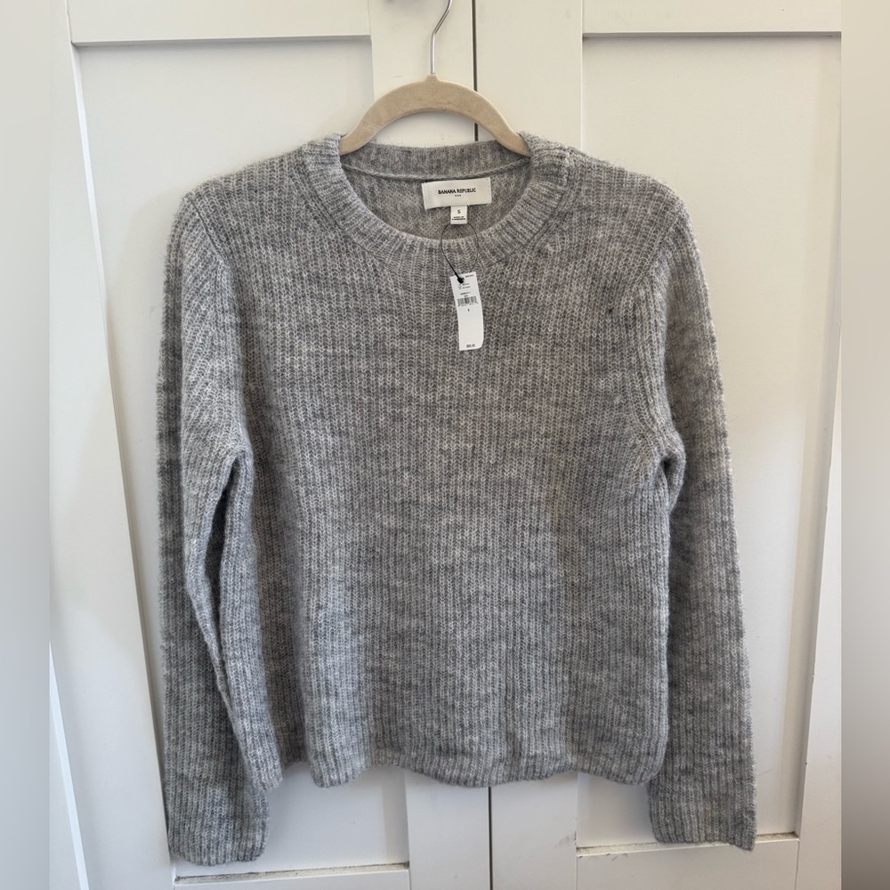 NWT Banana republic alpaca blend sweater size S